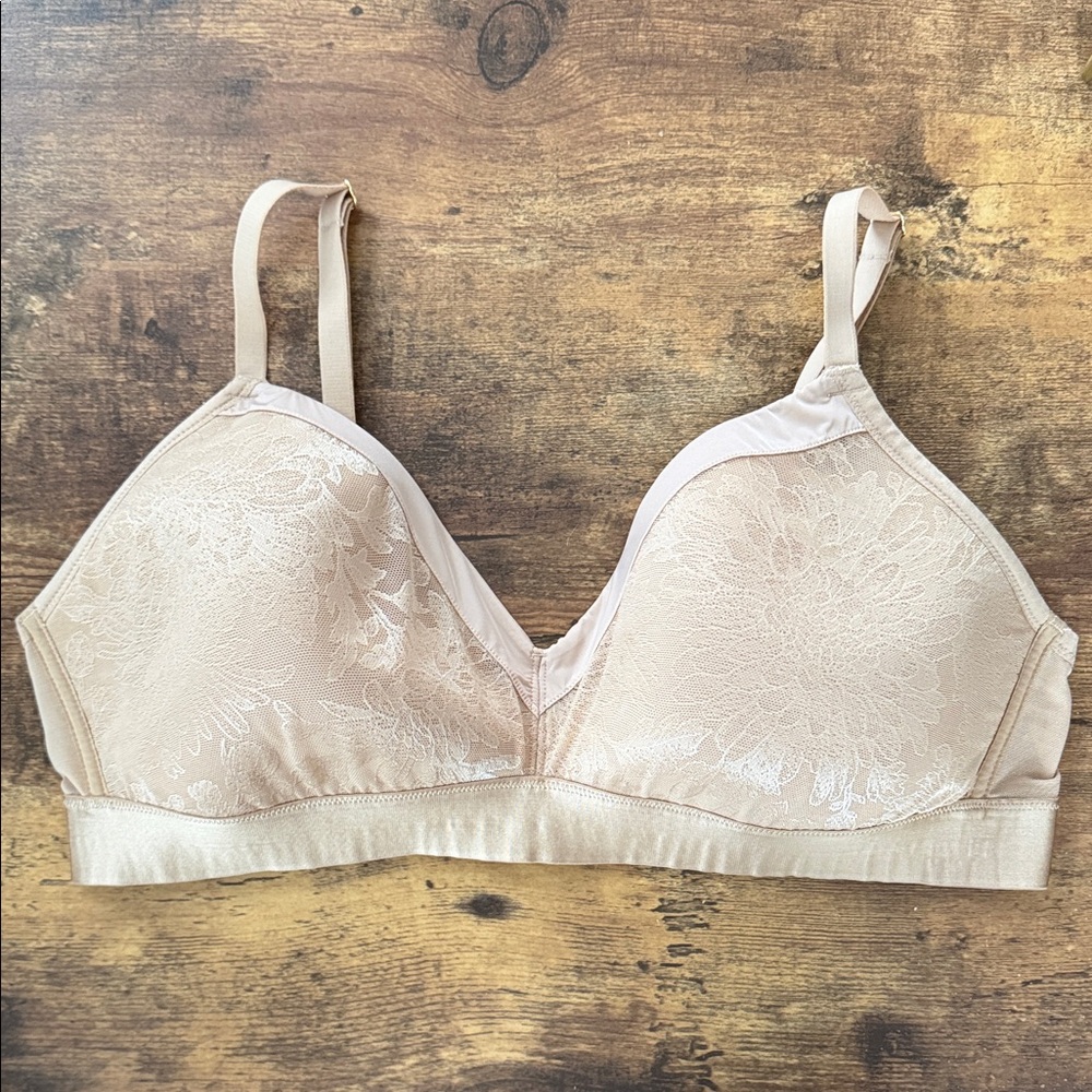 Soma Lightest Lift Wireless Bra